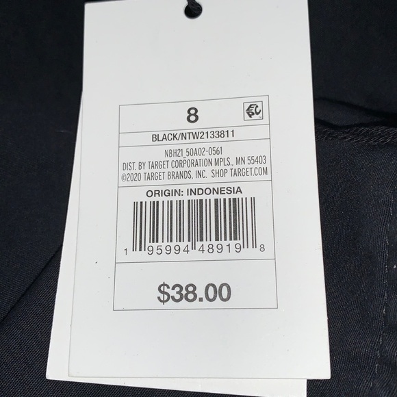 (8)- The Nines by HATCH™ Sleeveless Classic Cotton Twill Maternity Jumpsuit - Picture 7 of 11